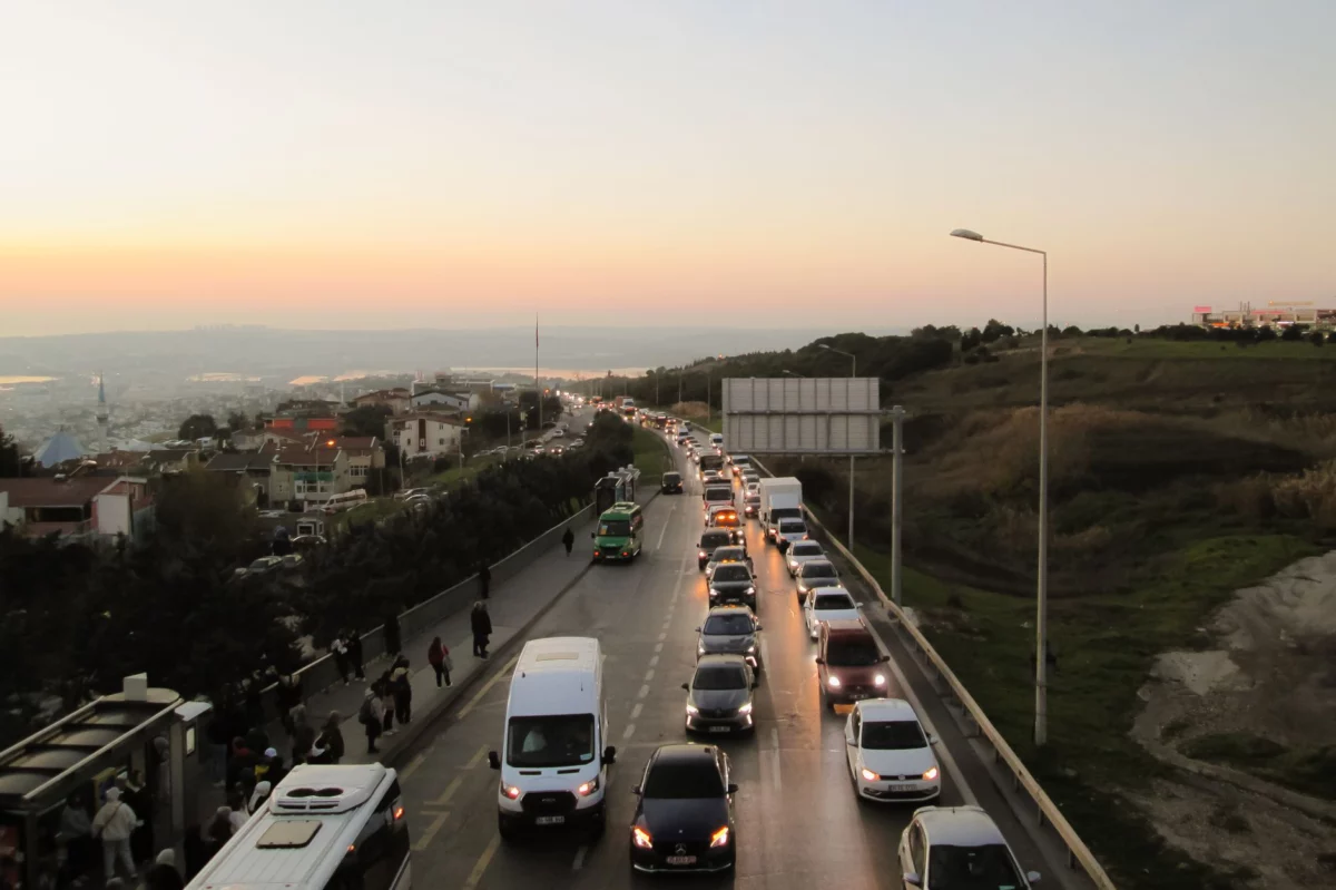 30 Ağustos Kutlamaları İstanbul ve Ankara'da Trafiği Yeniden Düzenledi