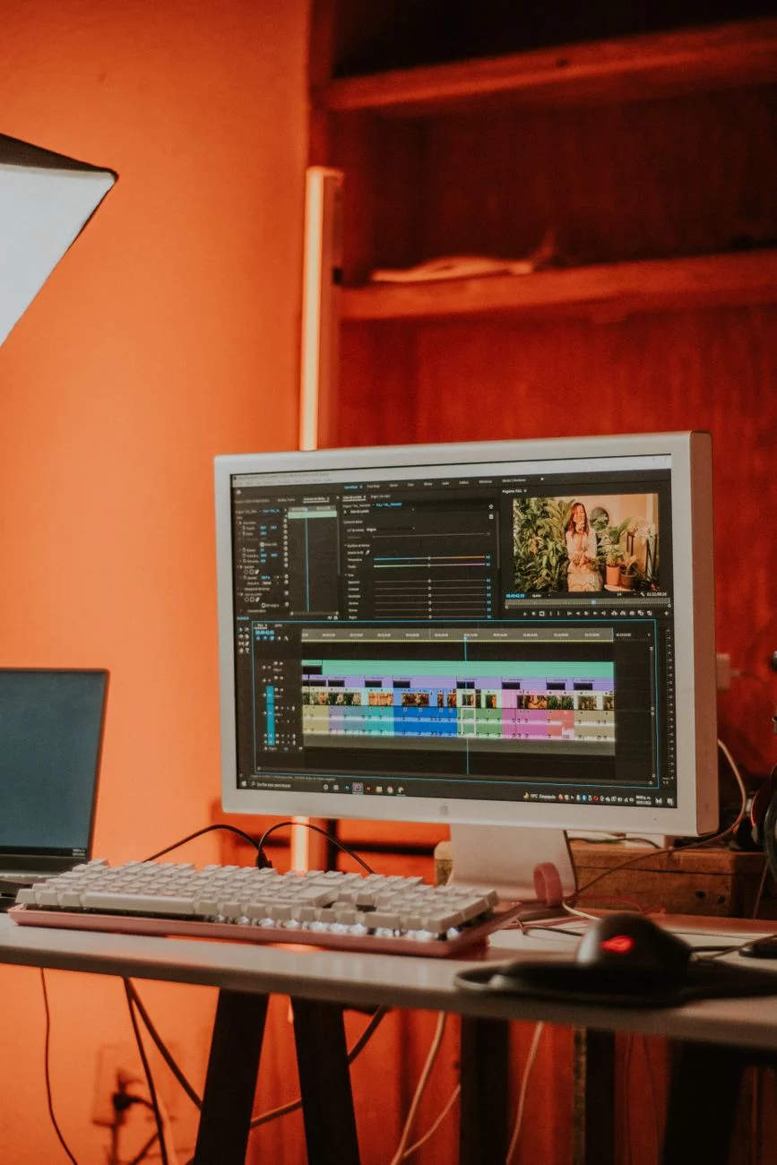 DaVinci Resolve 21 Webinars: Free Training Dates
