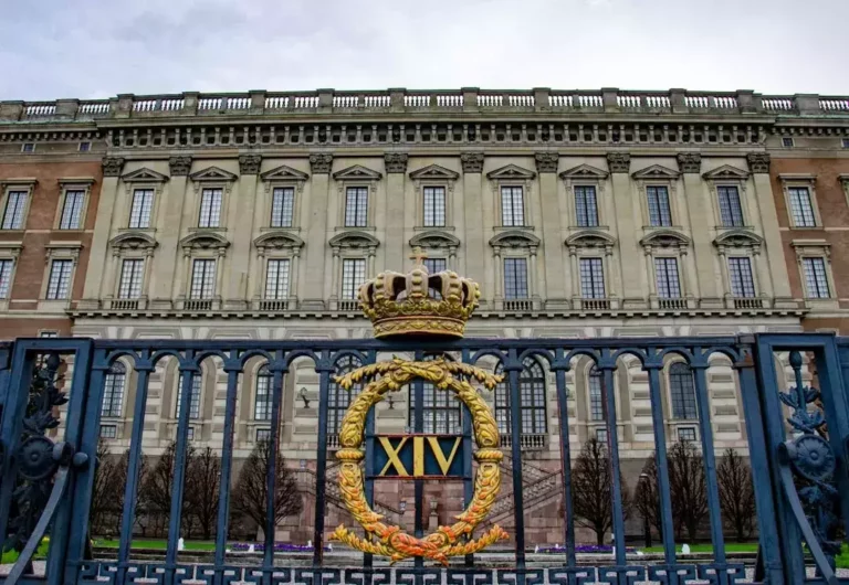 World’s Youngest Reigning Monarch Dies at 34: What Succession News Means