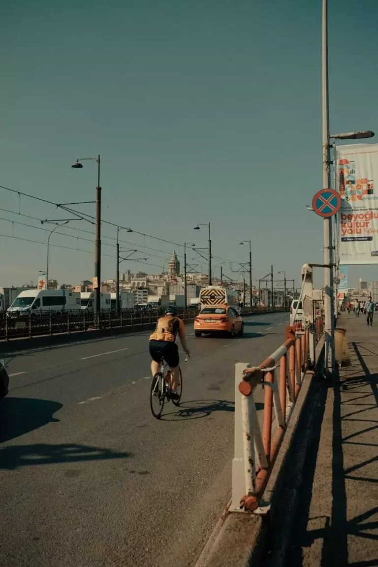 İstanbul'da Yeşilay ve 78 Event Bisiklet Turu güzergah kapatılması: Pazar günü trafiği nasıl etkileyecek?