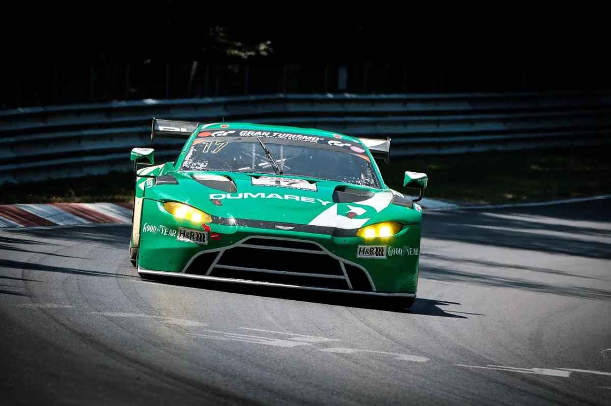 Race driver thanks rival for saving his life with 'incredible act of bravery'