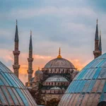 Ataşehir Belediyesi'ne operasyon: 5 şüpheli tutuklandı