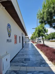 Çukurova Belediye Başkanı Emrah Kozay görevden uzaklaştırıldı