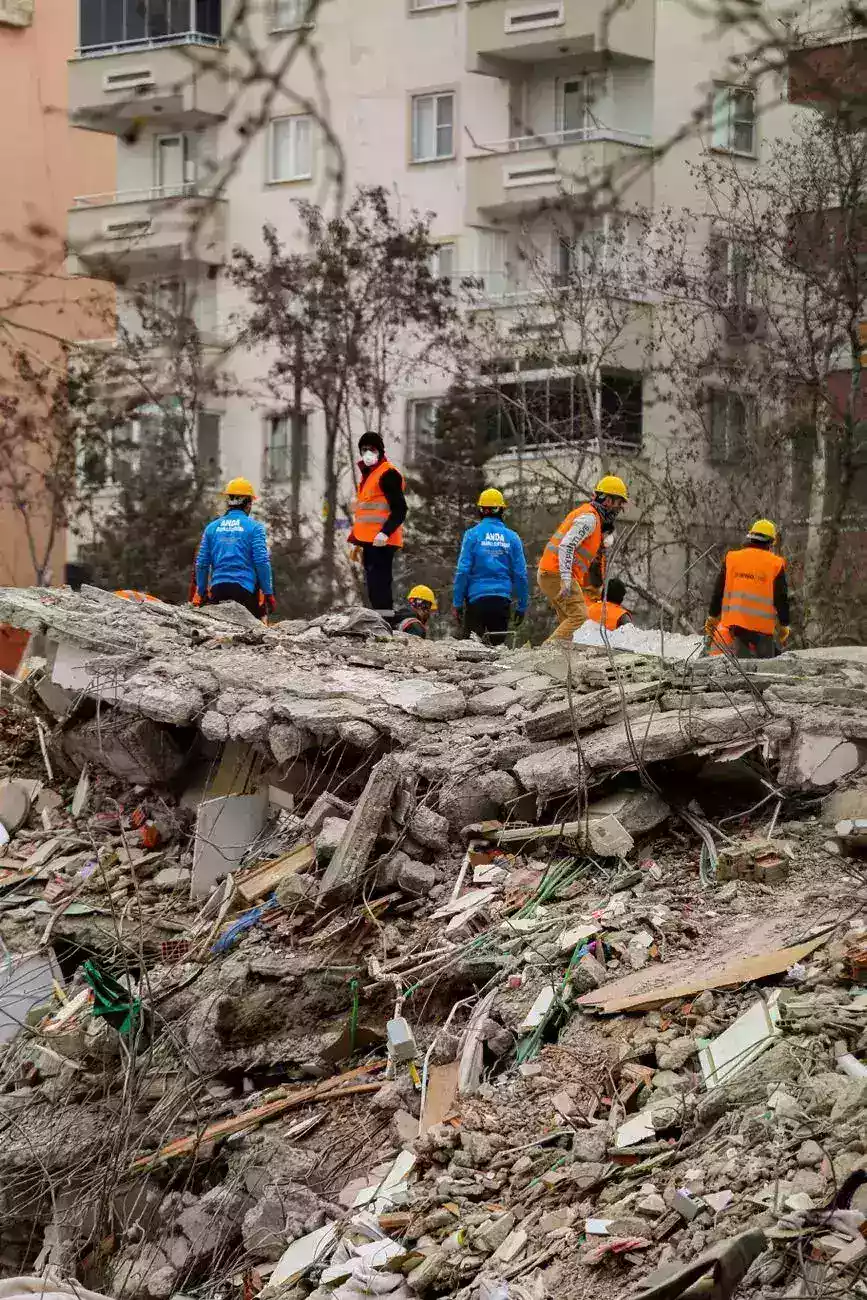 Denizli Depremi: AFAD ve Kandilli Son Deprem Verileriyle Merkez Üs, Derinlik ve Büyüklük Ne Anlatıyor?