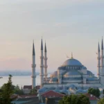 Halk TV binasında arama yapıldığı ve kayyum atandığı bildirildi